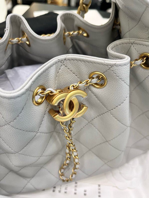 Сумка на плечо кожаная THE CHANEL 25 фото 7