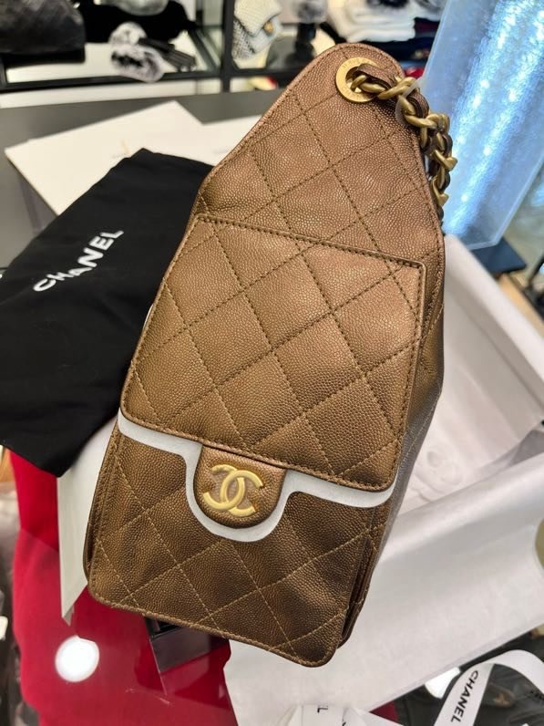 Сумка на плечо кожаная THE CHANEL 25 фото 8