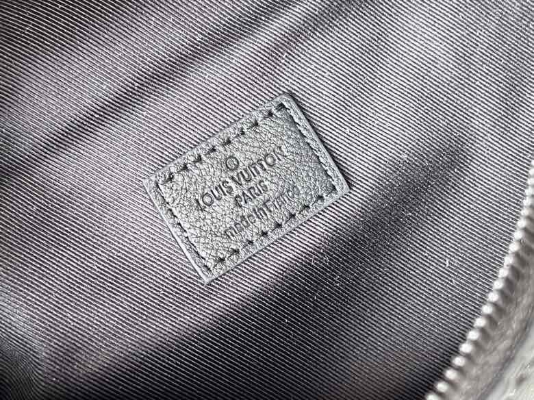 A bag on belt Discovery leather 44 cm фото 8