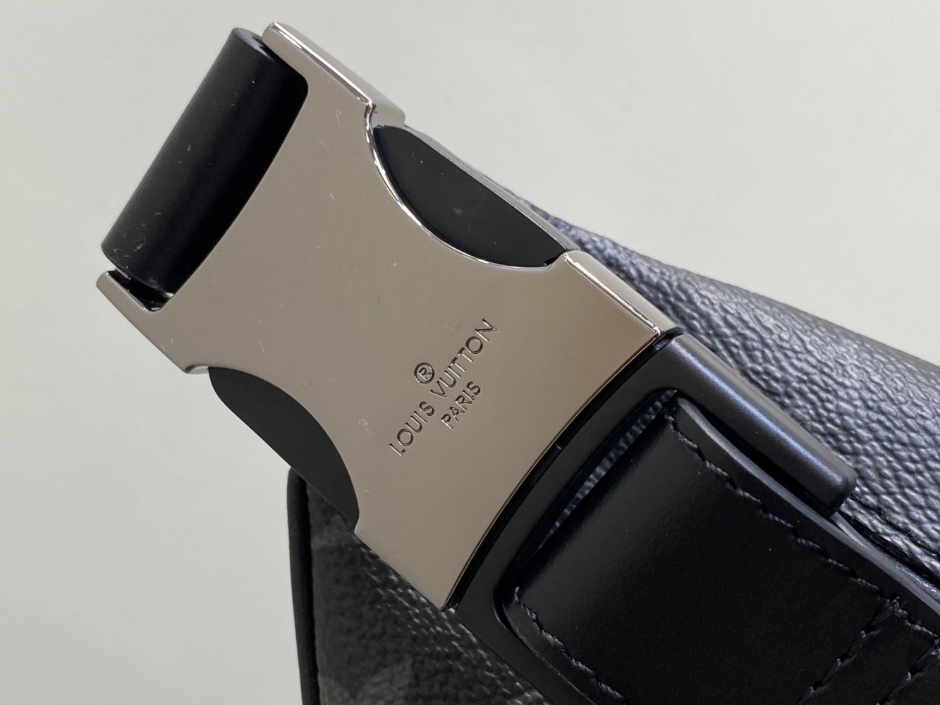 Сумка на пояс Discovery M25924 фото 7