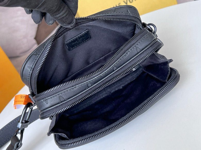 A bag Nano Alpha leather 18 cm фото 3