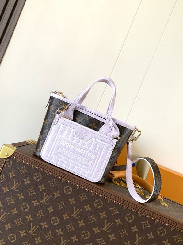 Сумка Neverfull Bandouliere Inside Out BB