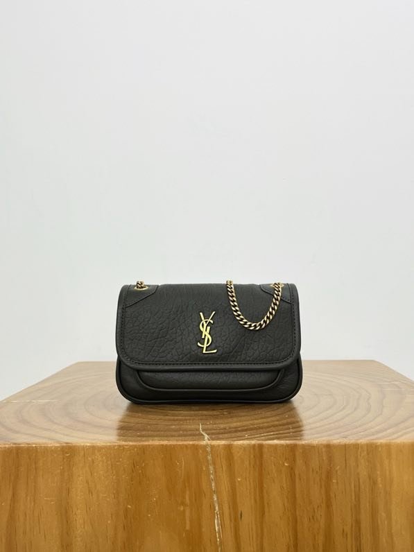 A bag Niki 18 cm leather