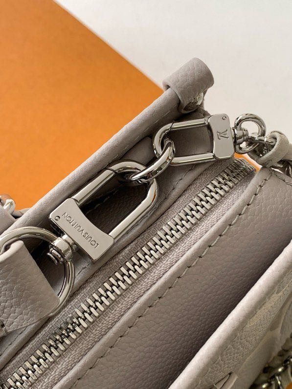 Сумка OnTheGo East West 25 см фото 5