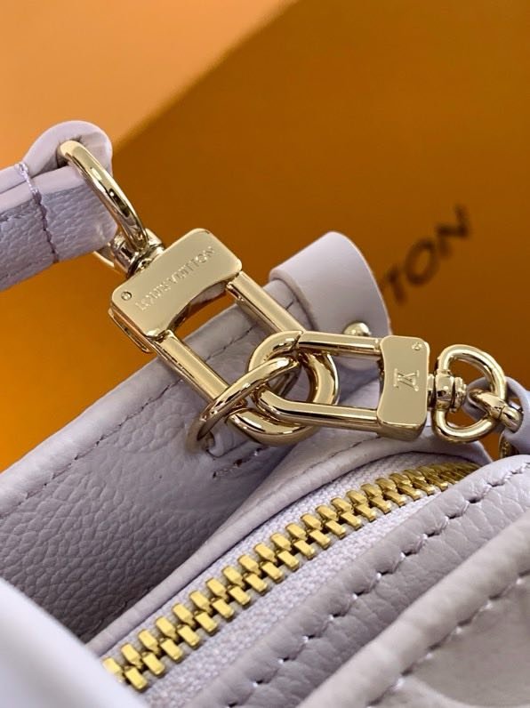 Сумка OnTheGo East West 25 см фото 8