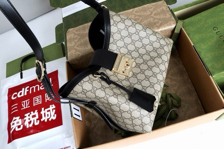 Сумка Padlock 29 см фото 5