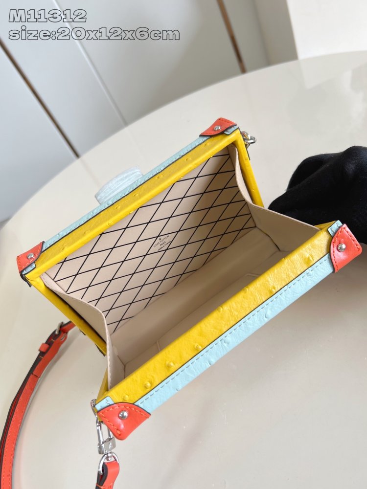 Сумка Petite Malle 20 см фото 7