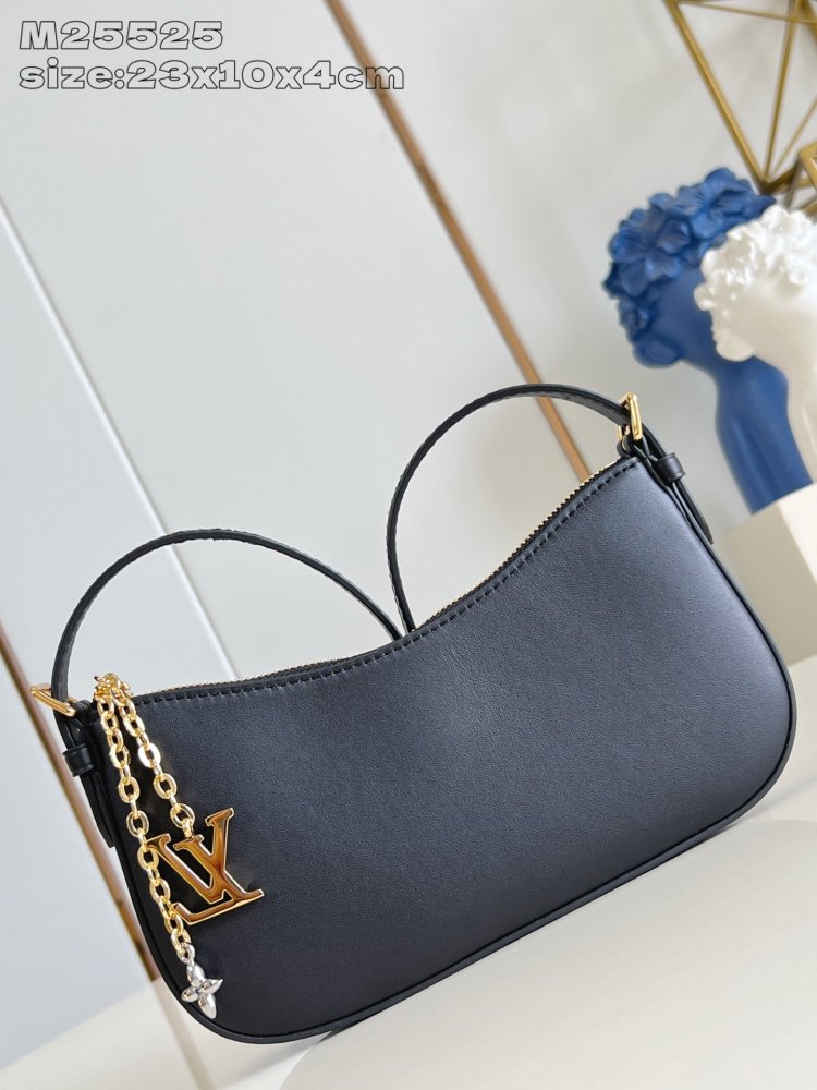 A bag Pochette LV Bloom 23 cm