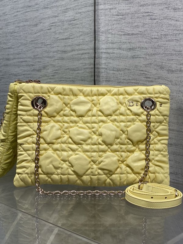 Сумка Pre-Fall 33 см из мягкой телячьей кожи