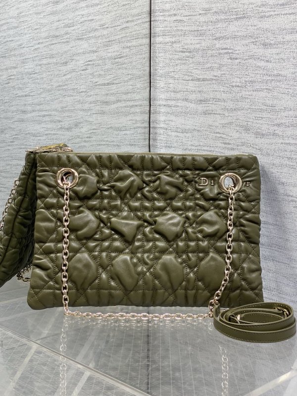 Сумка Pre-Fall 33 см из мягкой телячьей кожи