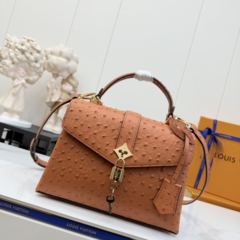 Сумка ROSE DES VENTS из кожи страуса 27 см фото 2