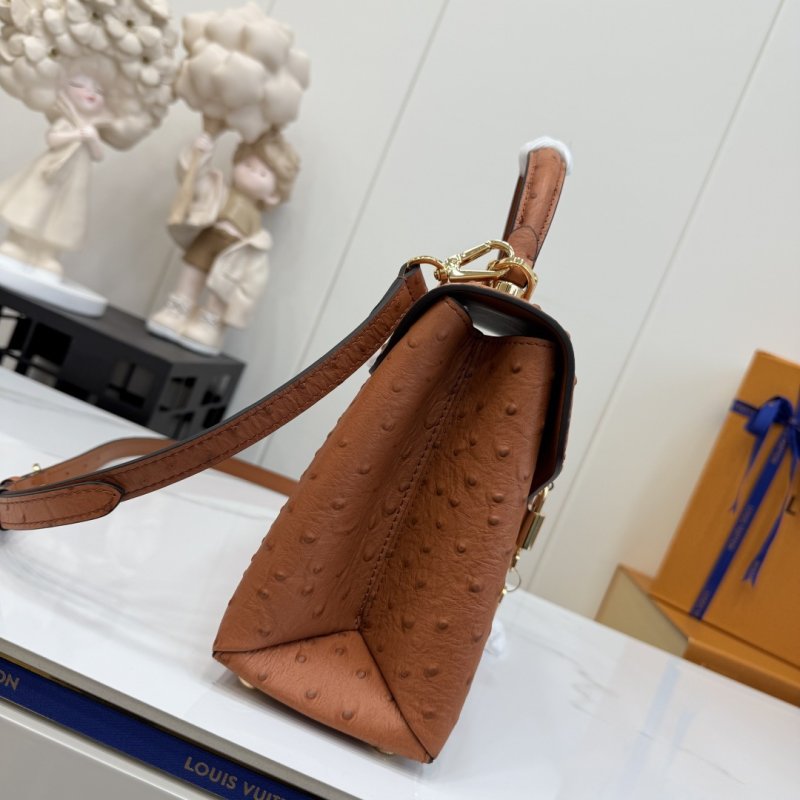 Сумка ROSE DES VENTS из кожи страуса 27 см фото 4