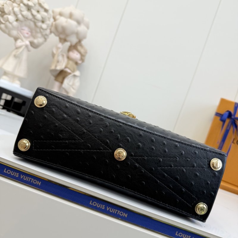 Сумка ROSE DES VENTS из кожи страуса 27 см фото 7