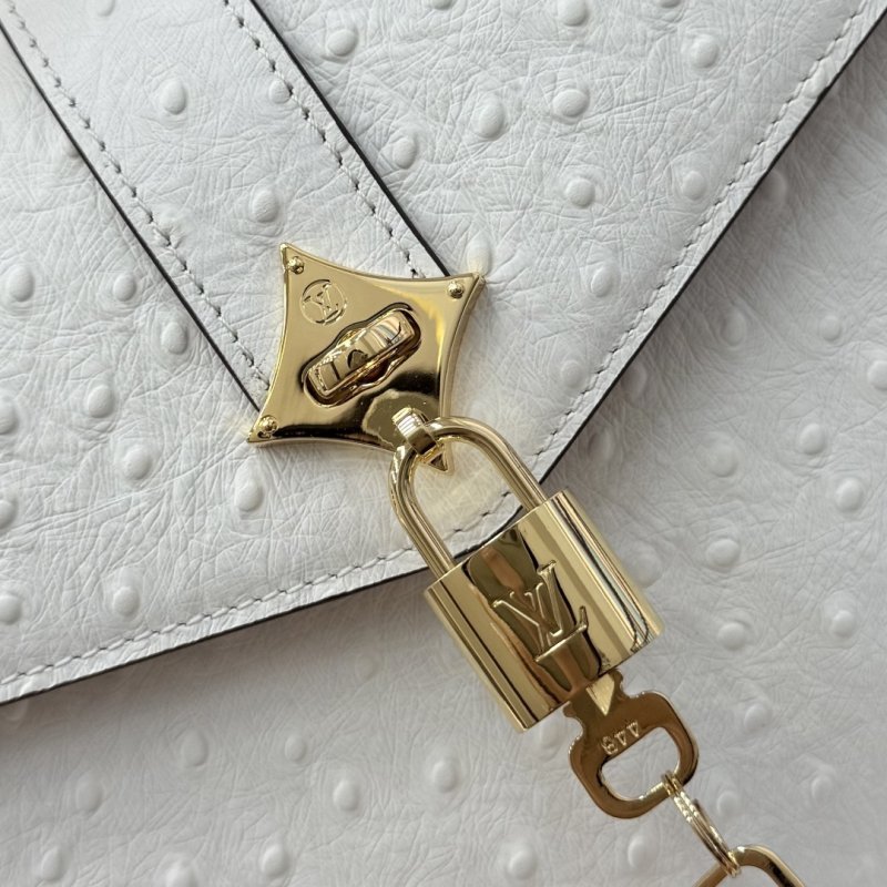 Сумка ROSE DES VENTS из кожи страуса 27 см фото 8