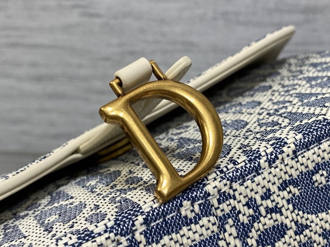 Сумка Saddle Chain Handbag Series WOC 21 см фото 3