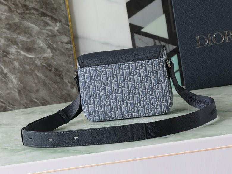 Сумка Saddle Messenger 23 см фото 6