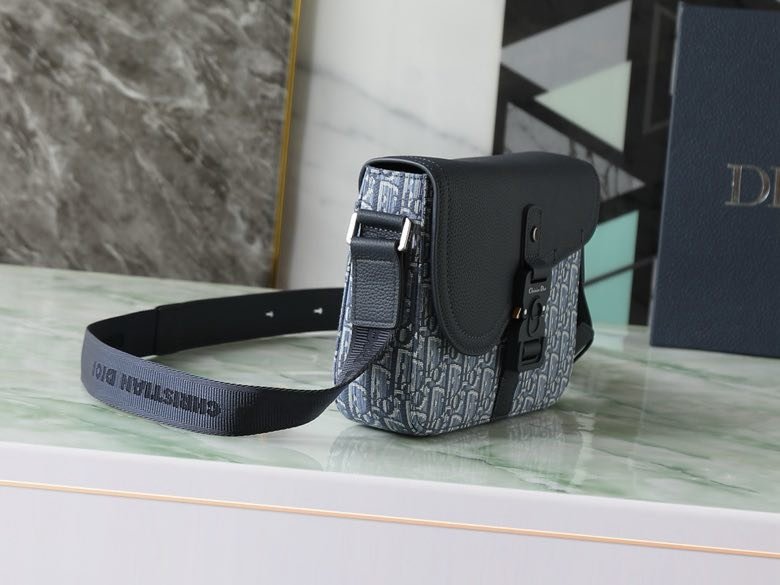 Сумка Saddle Messenger 23 см фото 9