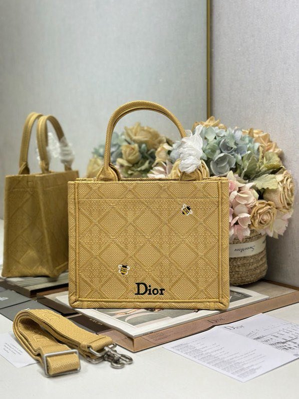 Сумка шоппер Book Tote 26 см
