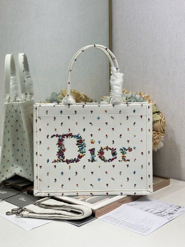 Сумка шоппер Book Tote 36 см