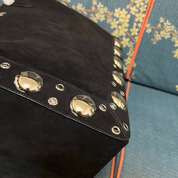 Сумка шоппер Valentino Garavani Nellcote Grained Calfskin 46 см фото 2