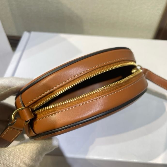 A bag Small Round Cake 16 cm фото 5