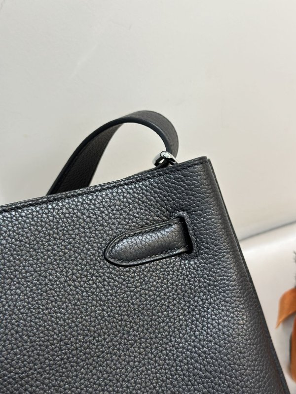 Сумка So Kelly из кожи Togo 22 см фото 6