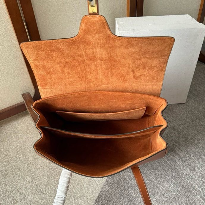 A bag SOFT 16 of soft grained skin 32 cm фото 2