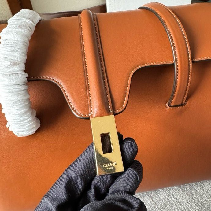 A bag SOFT 16 of soft grained skin 32 cm фото 5