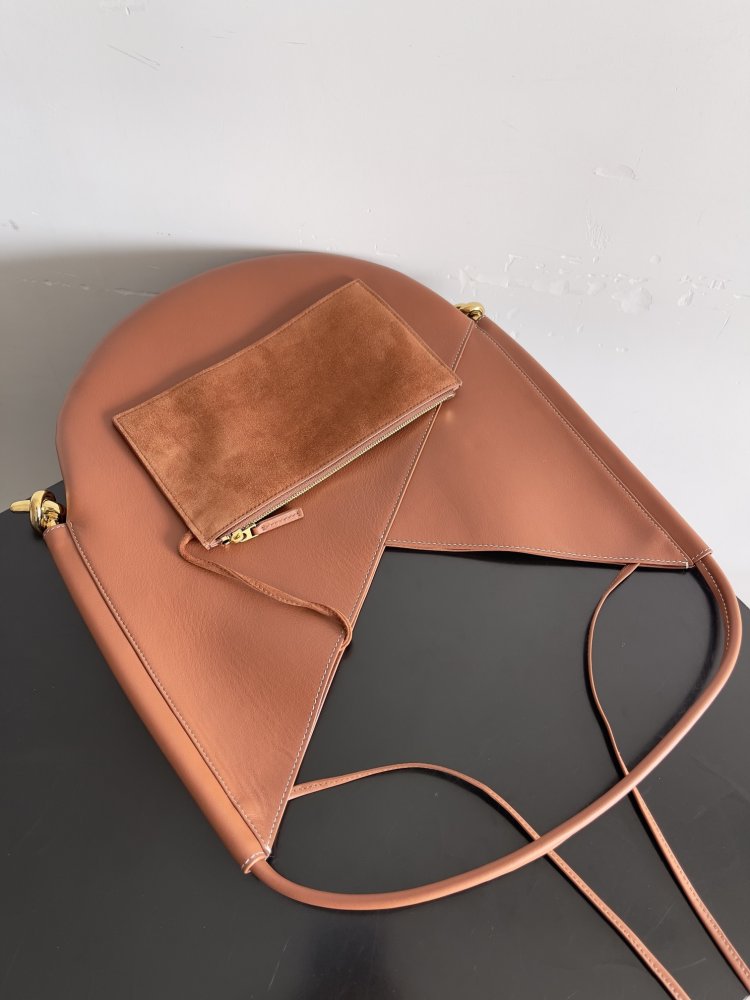 Сумка Solstice кожаная 44 см фото 8