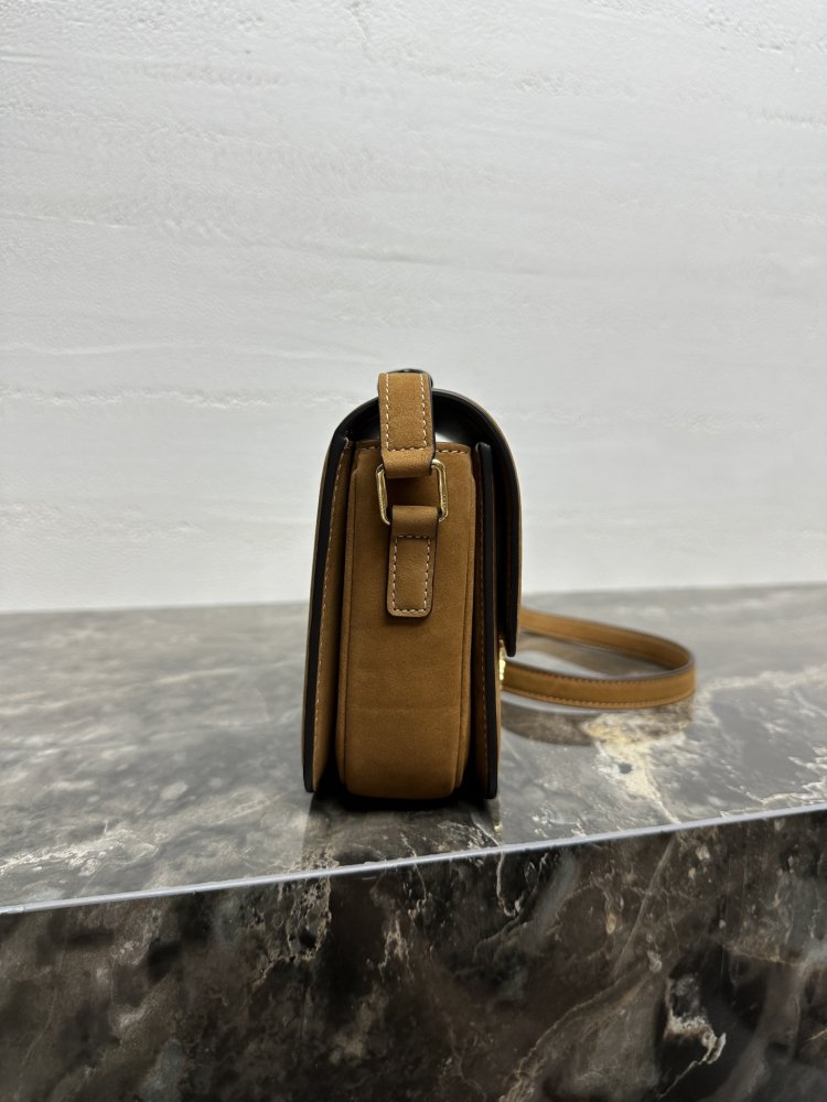 Сумка TEEN TRIOMPHE кожаная 18 см фото 3