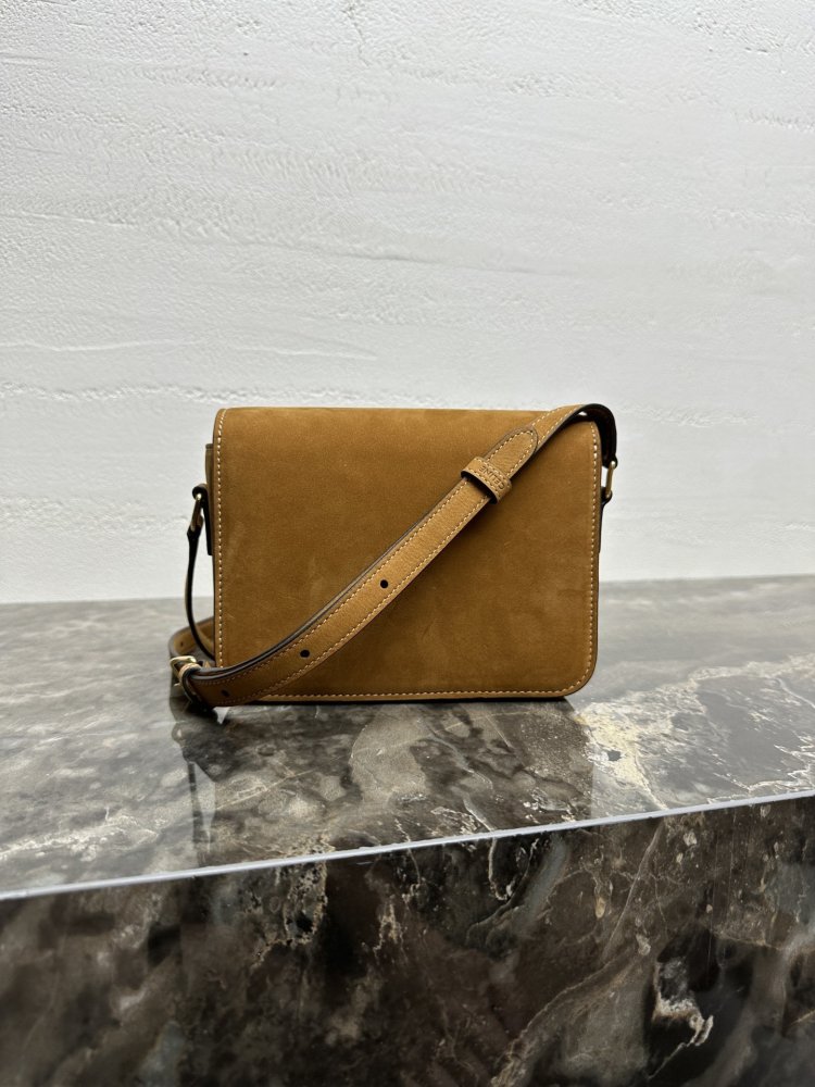 Сумка TEEN TRIOMPHE кожаная 18 см фото 4