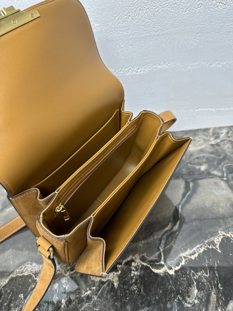 Сумка TEEN TRIOMPHE Medium замшевая 22 см фото 9