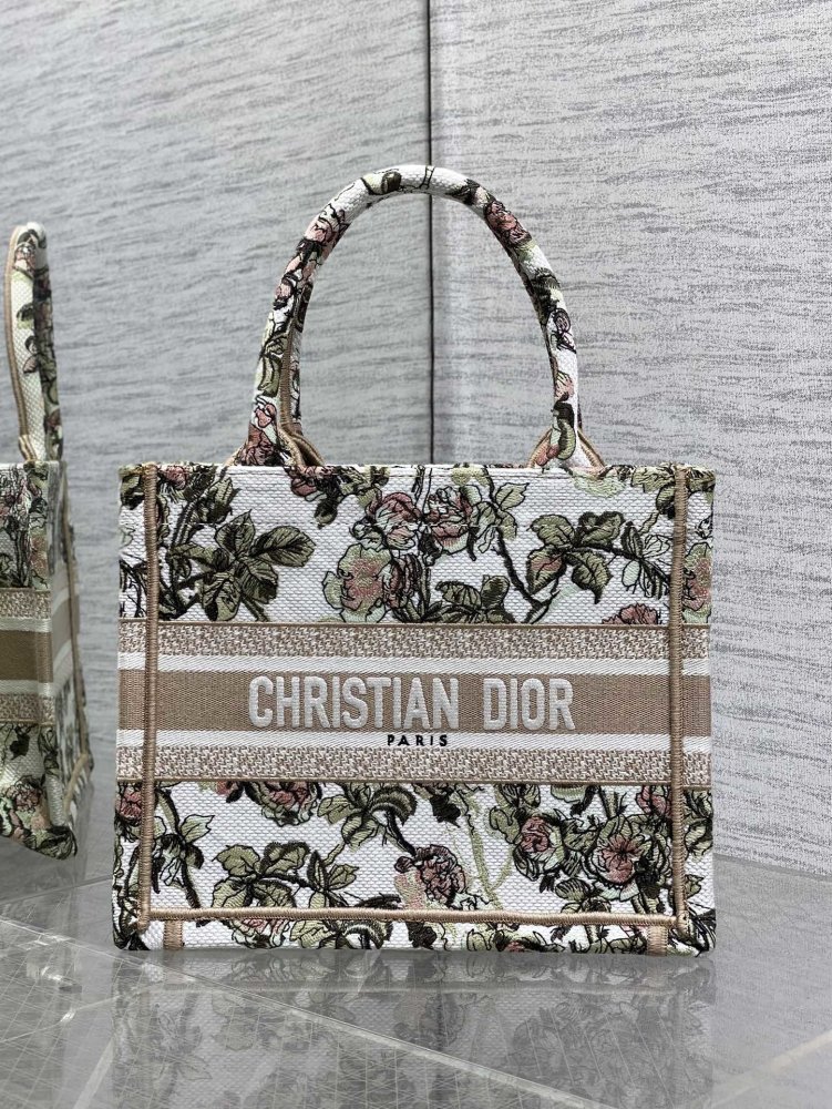 Сумка тоут 26 см Dior Book Tote