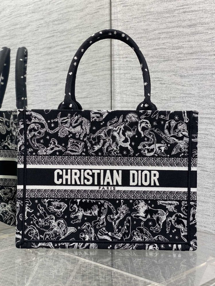 Сумка тоут 36 см Dior Book Tote