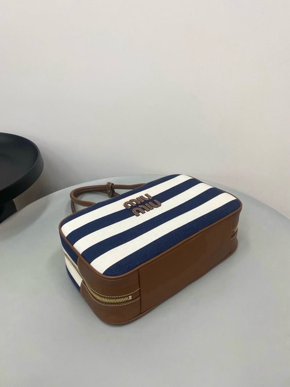 Сумка тоут Beau 34 см фото 3