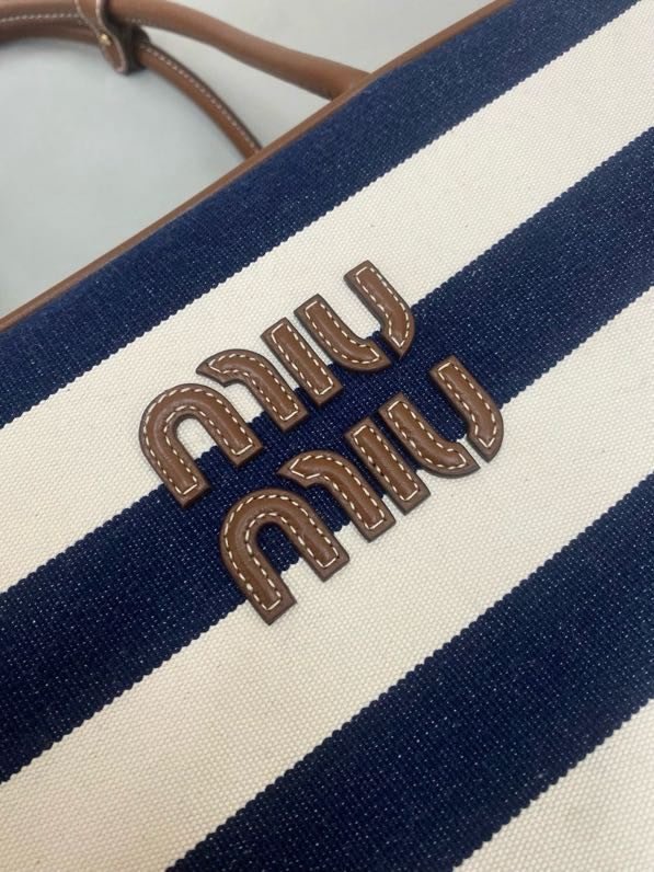 Сумка тоут Beau 34 см фото 6