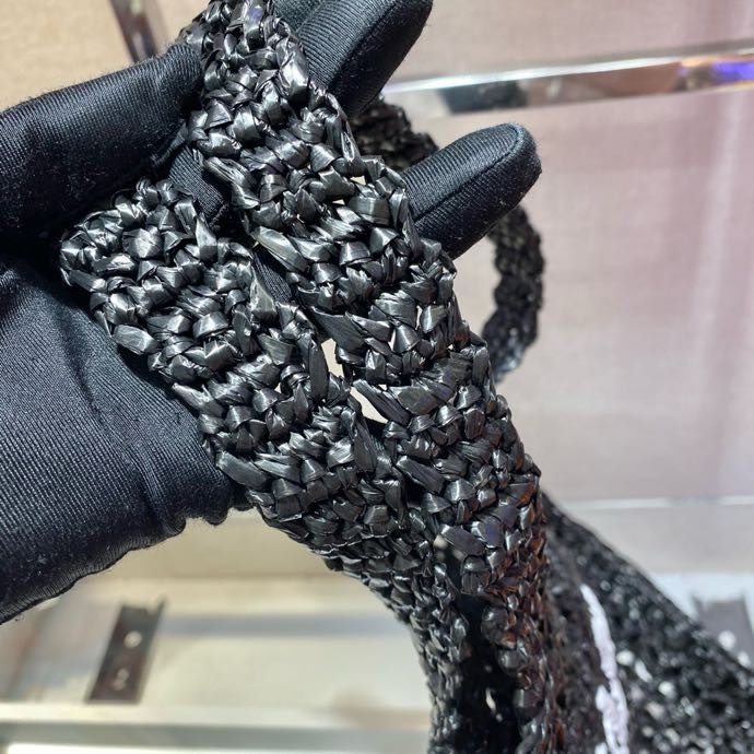 Сумка тоут из рафии 36 см фото 3