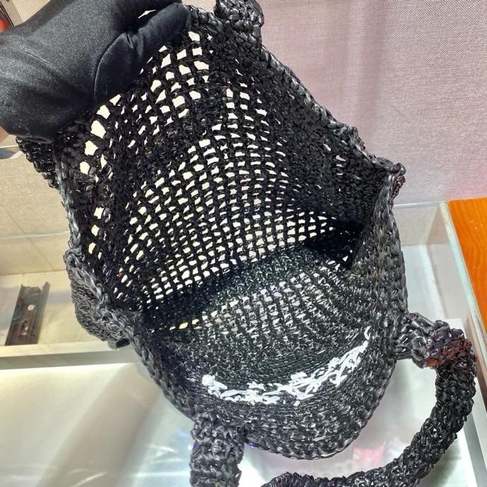 Сумка тоут из рафии 36 см фото 4