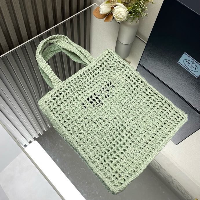 Сумка тоут из рафии 36 см фото 6