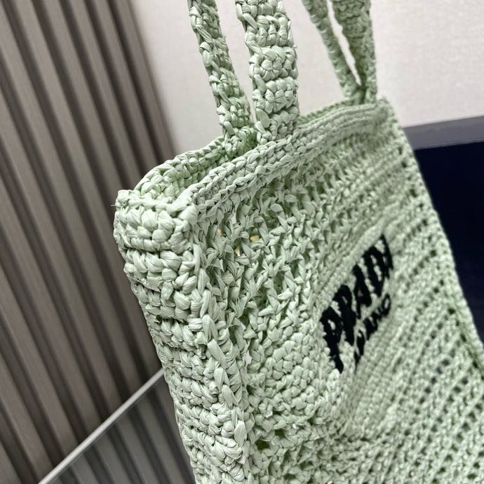 Сумка тоут из рафии 36 см фото 9