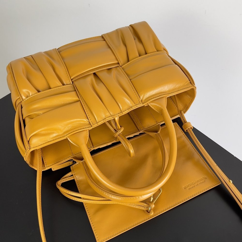 Сумка тоут кожаная 25 см фото 4