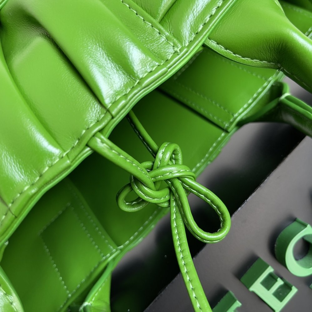 A bag тоут leather 25 cm фото 6