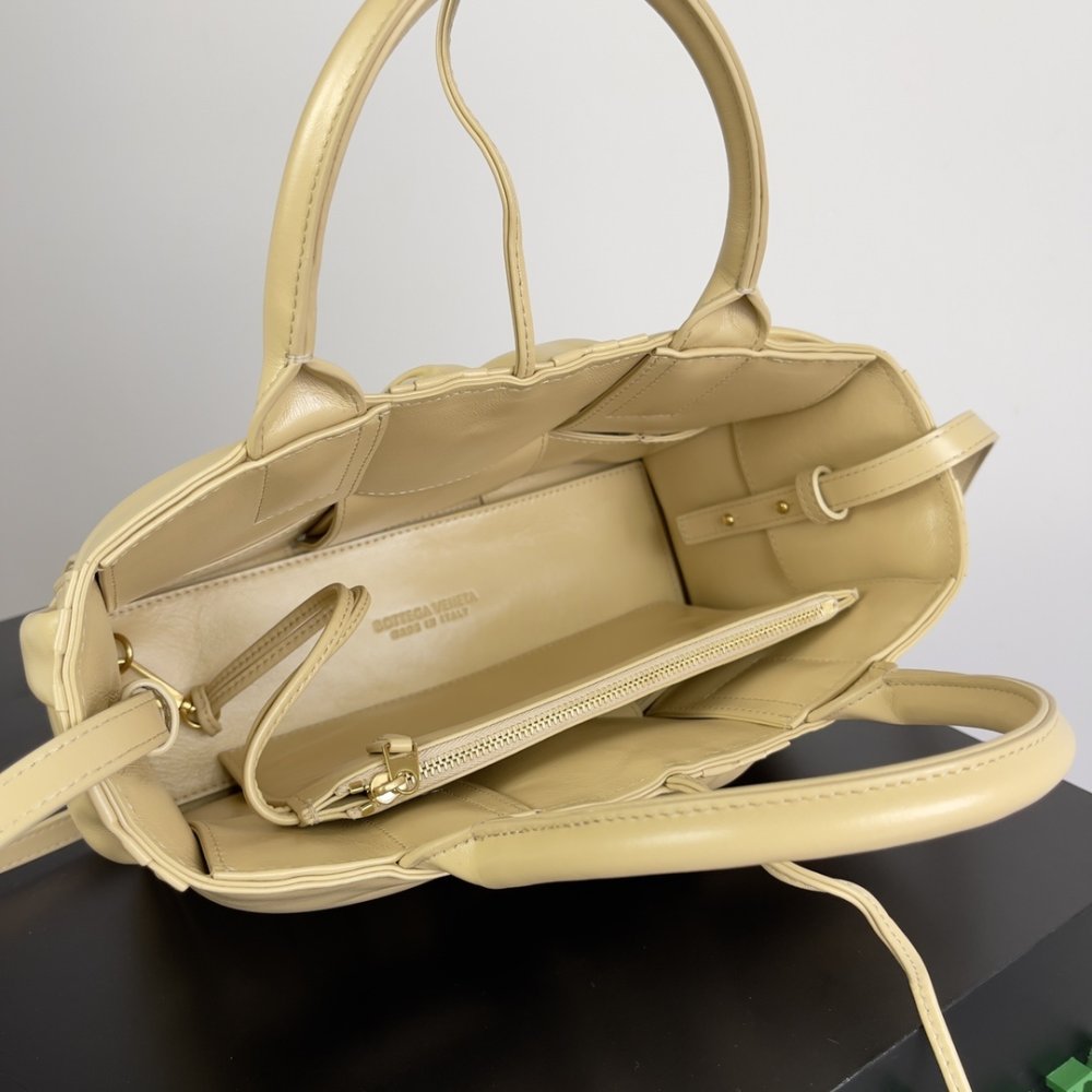 Сумка тоут кожаная 25 см фото 7