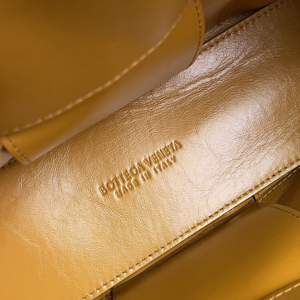 Сумка тоут кожаная 25 см фото 8