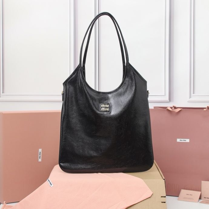 Сумка тоут кожаная 35 см