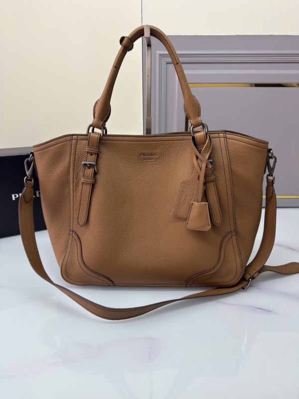 Сумка тоут кожаная 38 см