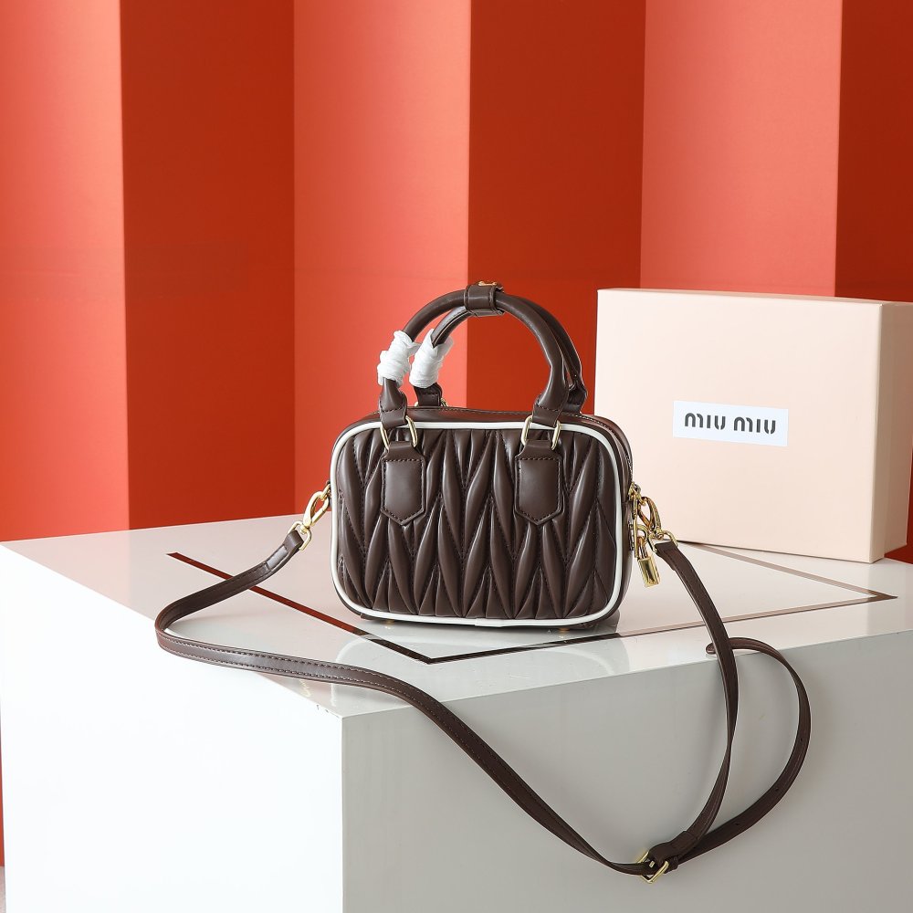 Сумка тоут кожаная Arcadie mini 20 см фото 5