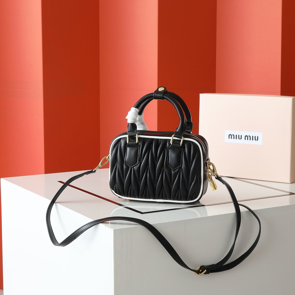 Сумка тоут кожаная Arcadie mini 20 см фото 5