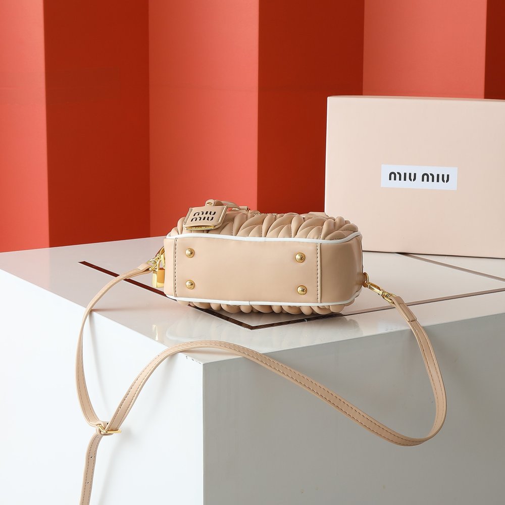 Сумка тоут кожаная Arcadie mini 20 см фото 7