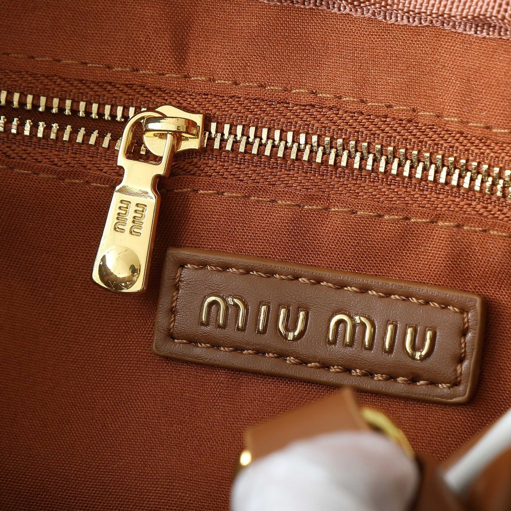 Сумка тоут кожаная Arcadie mini 20 см фото 7